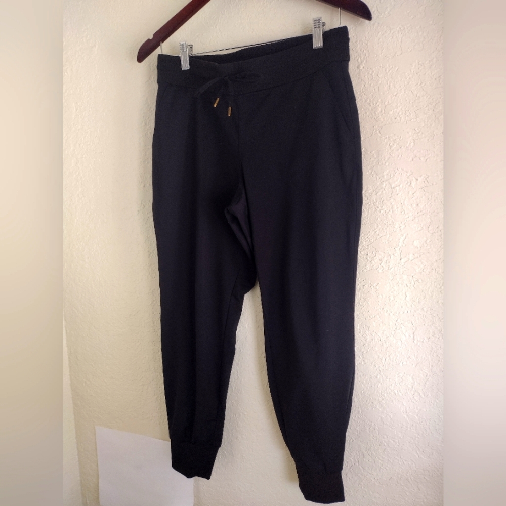 Athleta Women's Small Tek Gear Drytek Black Elastic Waist Light Weight Joggers - Picture 4 of 6